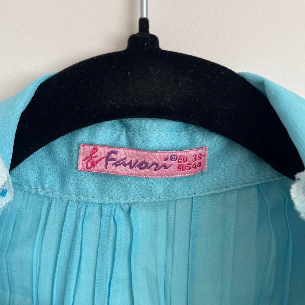 *SOLD - do not purchase* Vintage Y2K turquoise blue coquette plissé top / blouse - Picture 6 of 6